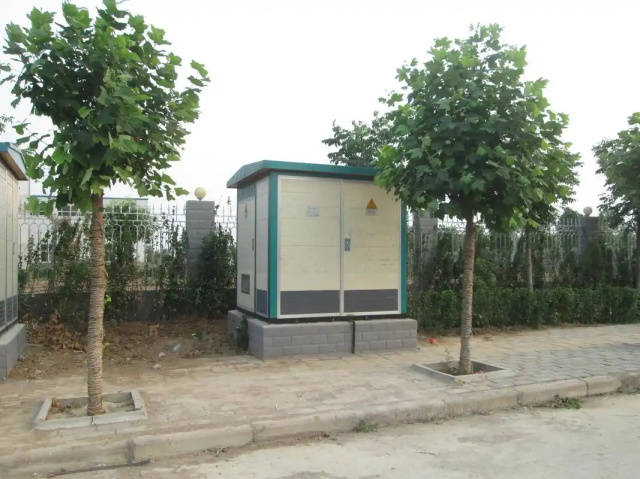 玉龙1000KVA欧式箱式变压器